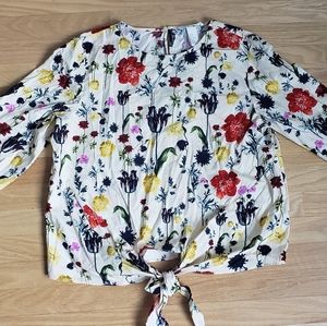 Floral H&M front-tie top